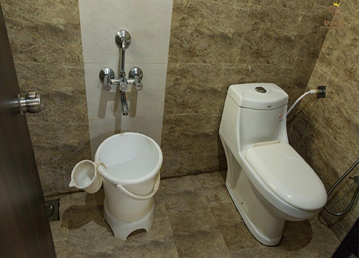 Hotel Somnath Daksh Сомнатг Екстер'єр фото